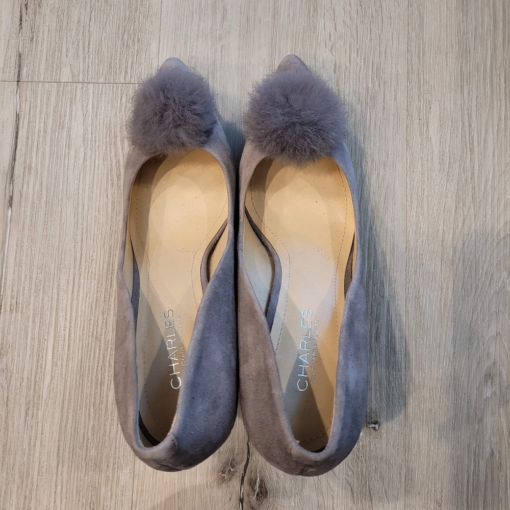 Charles by Charles David Pom Pom Pointed Toe Pump Heels - Picture 4 of 4